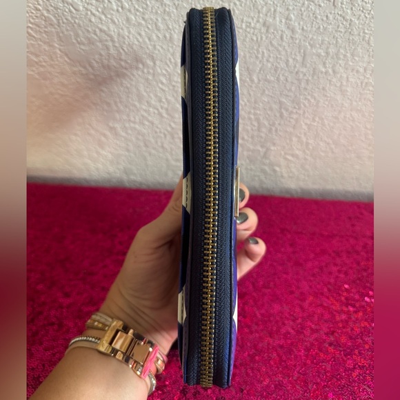 KATE SPADE 💙 Navy Blue & White Checkered Wallet and Wristlet ⭐️ Like NEW - Picture 4 of 12